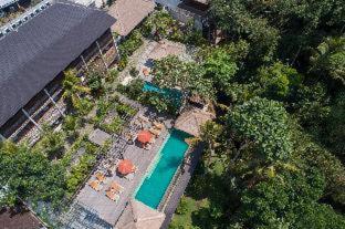 Adiwana Resort Jembawan near Ubud Piac
