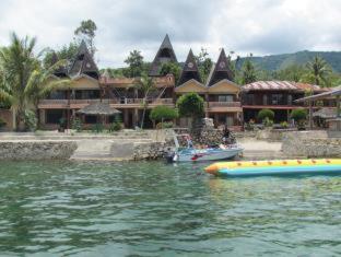 Lekjon Cottage in Samosir Ouest