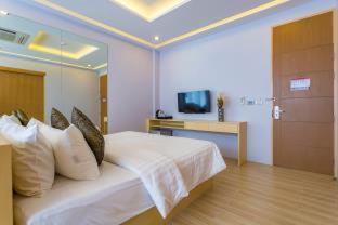 OneLoft Hotel, Karon Beach (foto 9)