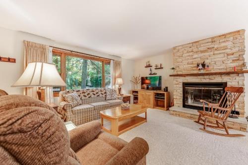 Northwoods Paradise - image 9
