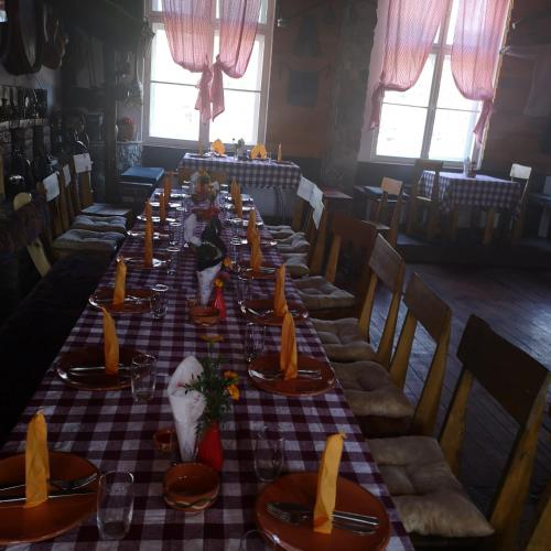 Restorāns, Etno Konak Angela in Vrtovac