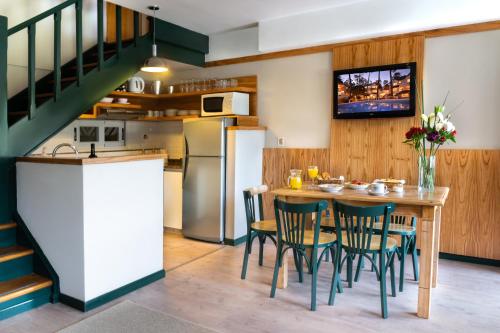 2 bedrooms, 4 beds