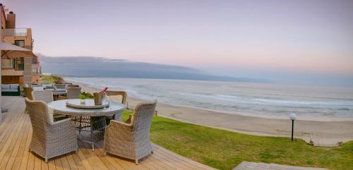 Bay Lodge on the Beach