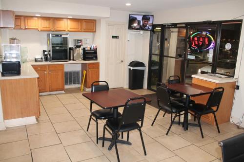 Ételek és italok, Americas Best Value Inn Tuscaloosa in Tuscaloosa (Alabama)