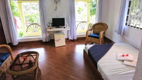 Oprema, Q Bungalows in Kep