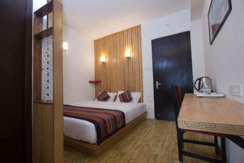 Economy Double Room room in Bumblebee Bed & Breakfast