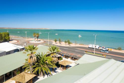 ทัศนียภาพภายนอกโรงแรม, Shark Bay Seafront Apartments in เดนแฮม