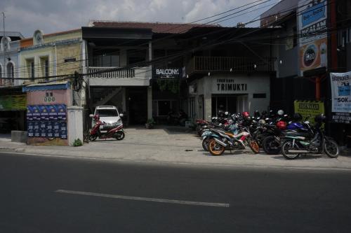 RedDoorz Hostel @ Borobudur Street