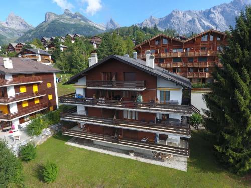  Apartment Comère by Interhome, Pension in Ovronnaz