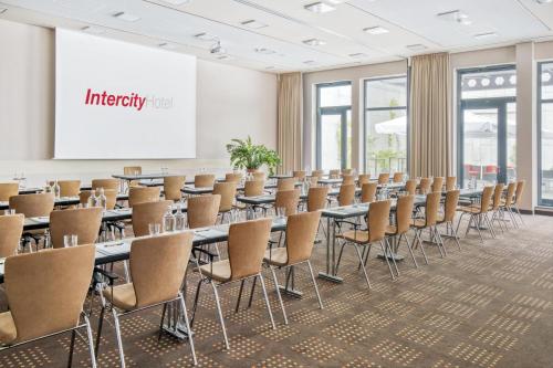 IntercityHotel Dresden - image 12