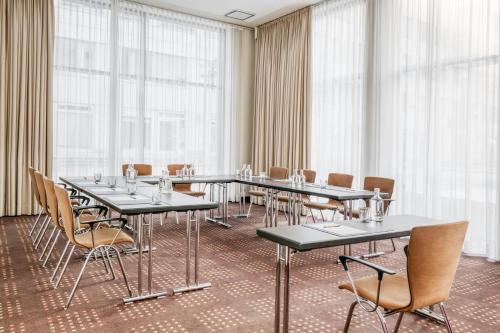 Intercityhotel Dresden - image 4