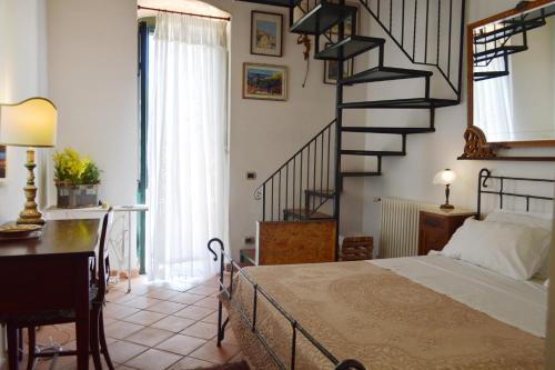 Junior Suite with Private External Bathroom