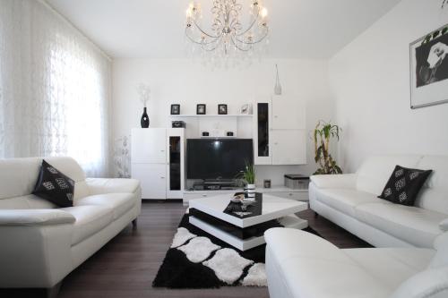 Comfort Apartments close to the Metro Station 1.9km von Wettbergen entfernt