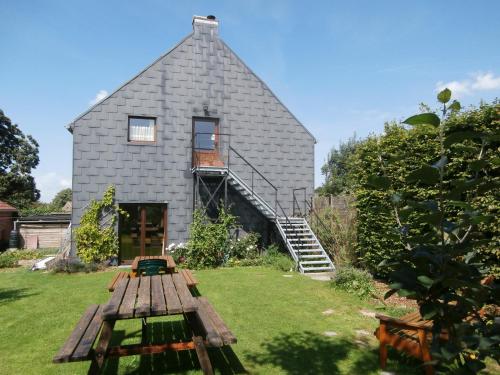  Le Chataignier Centenaire, Pension in Barry