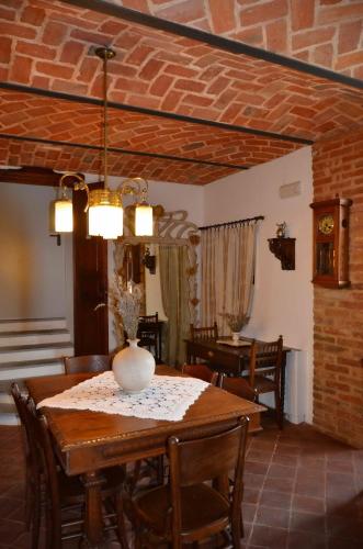 La Corte Di Gerardo - Accommodation - Tonco