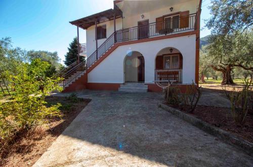  Laconian Collection  Manousi (first floor)  in Mystras