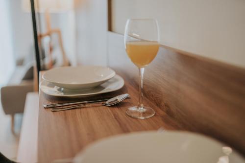 Apricot Luxe Apartments - image 9