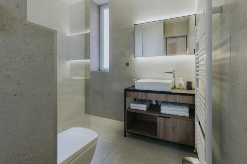 Apricot Luxe Apartments - image 4