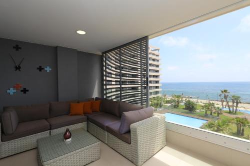 Two-Bedroom Apartment room in PANORAMA MAR - Primera Linea - Lujo
