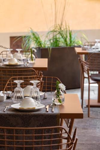 Hotel Pironi - 식음료(F&B)