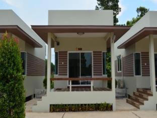 منتجع بلياي تا ليا (Pleai ta lea Resort) in شاطئ تشاو لاو