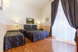 Hotel Paris, Roma (foto 2)