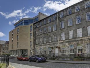 Ten Hill Place, Edinburgh (photo 3)
