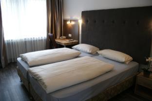 Bahn-Hotel, Düsseldorf (zdjęcie 3)
