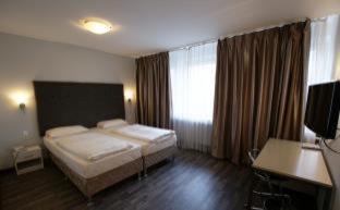 Bahn-Hotel, Düsseldorf (zdjęcie 7)