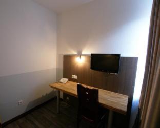 Bahn-Hotel, Düsseldorf (zdjęcie 8)