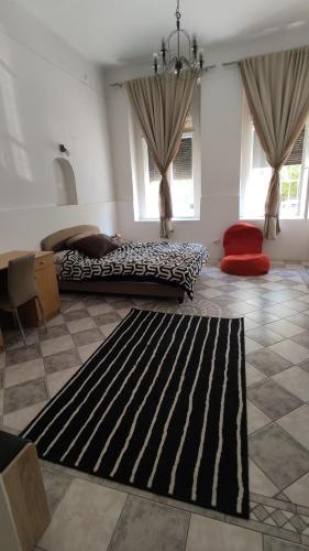  Dembinszky private room in Budapest