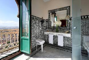 Alhambra Palace Hotel, Гранада (фото 10)