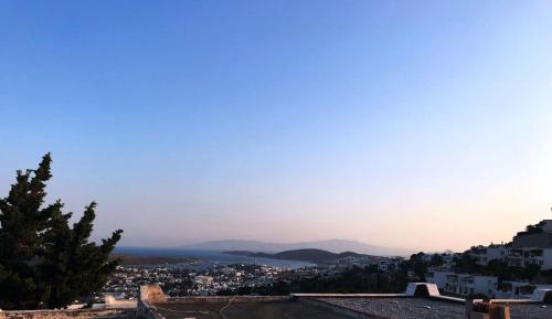  Bodrum Center with sea view 3+1 & 2 bathroom home in Konacik