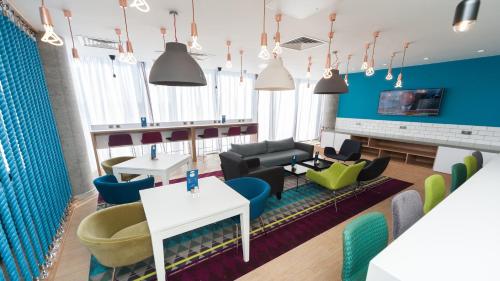 Holiday Inn Express Aberdeen Airport an IHG Hotel - image 8