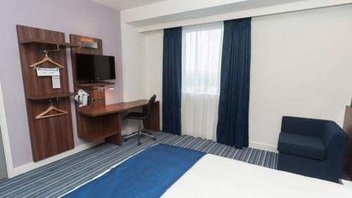 Holiday Inn Express Aberdeen Airport, an IHG Hotel