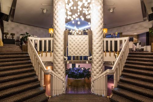 餐廳, SunRay Resort&Spa in 佩先卡村