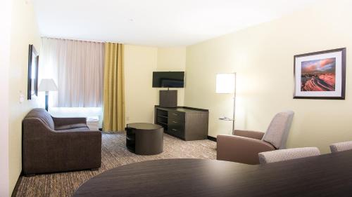 Candlewood Suites Bay City