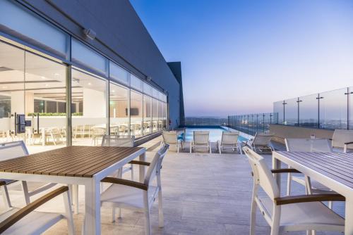 수영장, Holiday Inn Express Barranquilla Buenavista By IHG in 바란키야