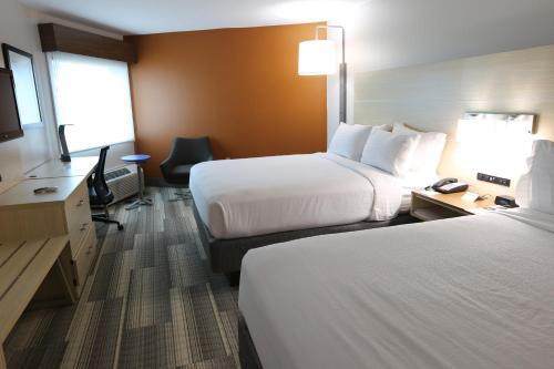 Holiday Inn Express - Biloxi - Beach Blvd, an IHG Hotel