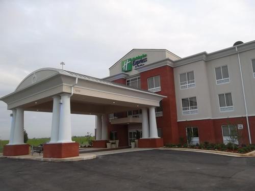 Holiday Inn Express Hotel And Suites Brookhaven