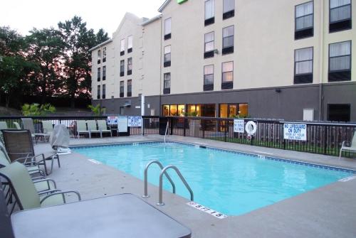 Holiday Inn Express Hotel & Suites Blythewood, an IHG Hotel