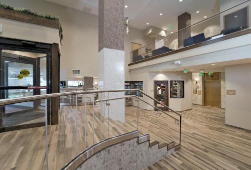 Candlewood Suites Baltimore - Inner Harbor