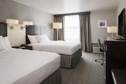 Crowne Plaza Chicago SW - Burr Ridge, an IHG Hotel