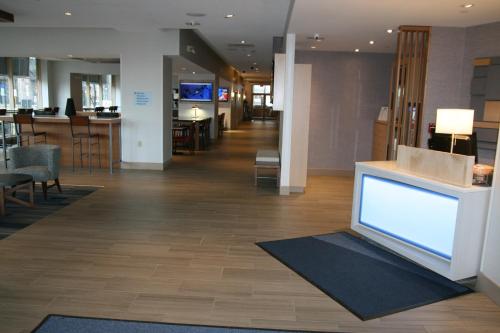 ทัศนียภาพภายนอกโรงแรม, ฮอลิเดย์ อินน์ เอ็กซ์เพรส แอนด์ สวีทส์ บัฟฟาโล ดาวน์ทาวน์ บาย ไอเอชจี (Holiday Inn Express & Suites Buffalo Downtown By IHG) in บัฟฟาโล (NY)