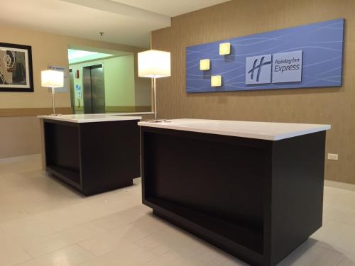 Holiday Inn Express Chicago NW - Arlington Heights, an IHG Hotel