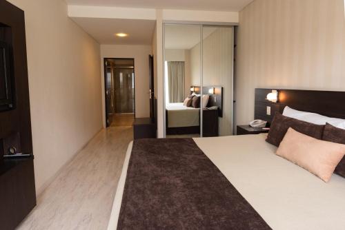 Icaro Suites - image 3