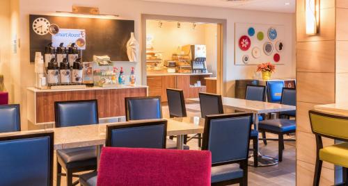 查尔斯顿美国高速公路17 & I-526智选假日酒店  查尔斯顿美国高速公路17 & I-526智选假日酒店