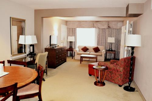 Executive King Suite