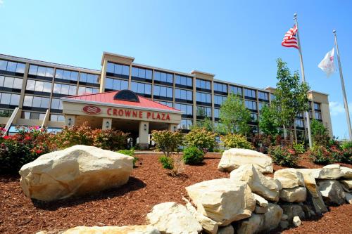 Crowne Plaza Cleveland Airport, an IHG hotel - Hotel - Middleburg Heights