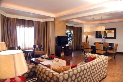 المرافق, فندق ومركز مؤتمرات ذا ريتريت (The Retreat - Hotel & Convention Centre) in مالاد